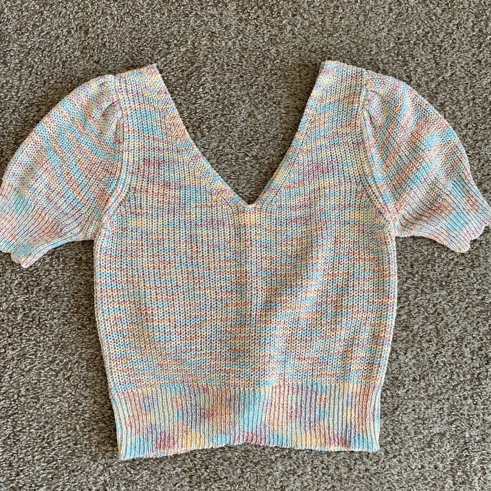 Knitted multicolored crop top with cute knot in the back